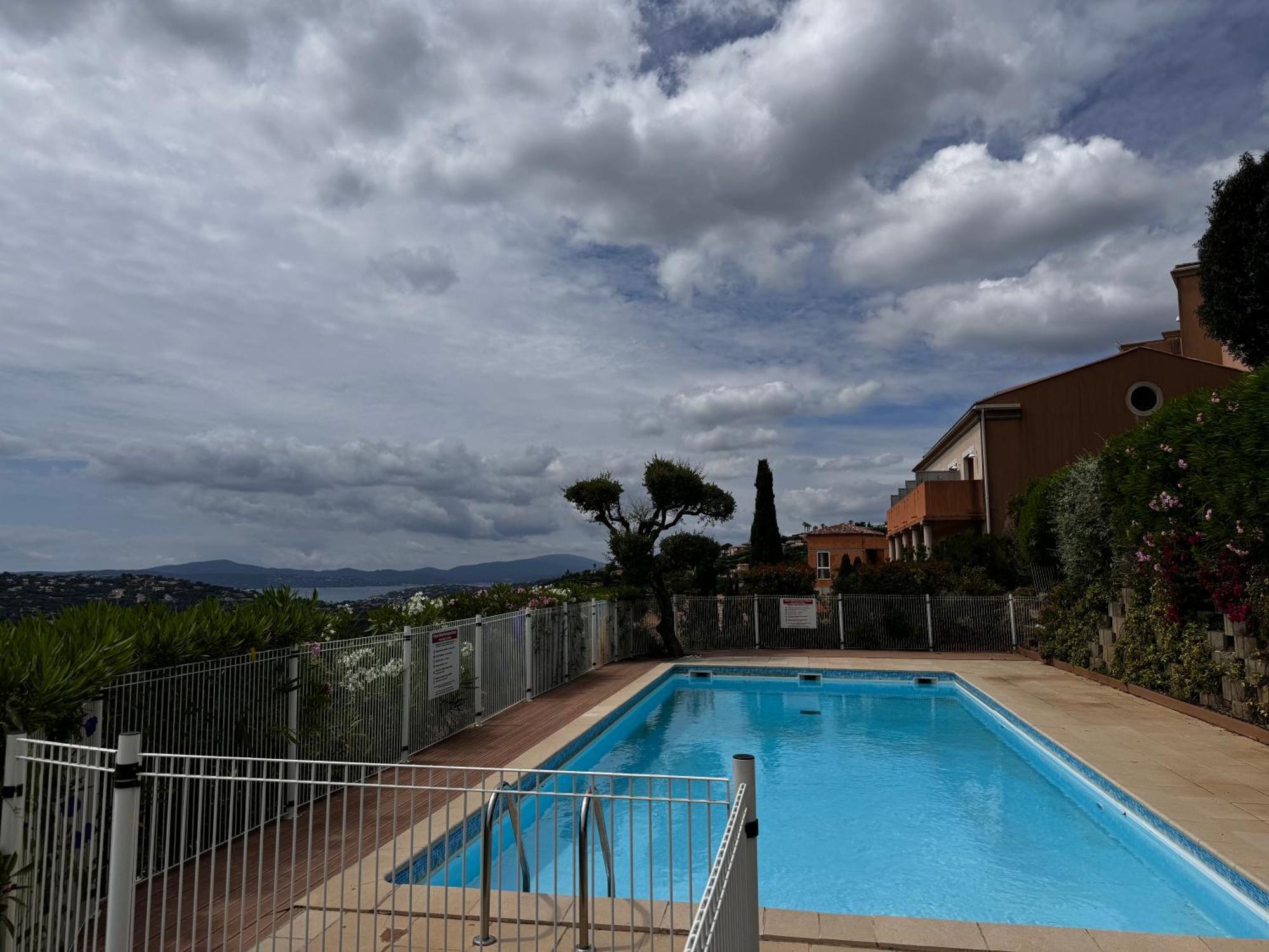 Apartment Les Cigales, Superbe Vue - Golfe De Sainte-Maxime